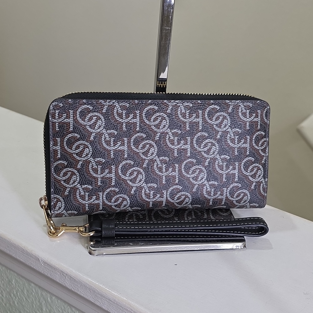 Coach CF521 Long Zip Around Wallet In Navy w/ Monogram Print Goldtone HDWR EUC